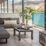 The Twelve Collection Aparthotel Argostoli (Kefalonia)