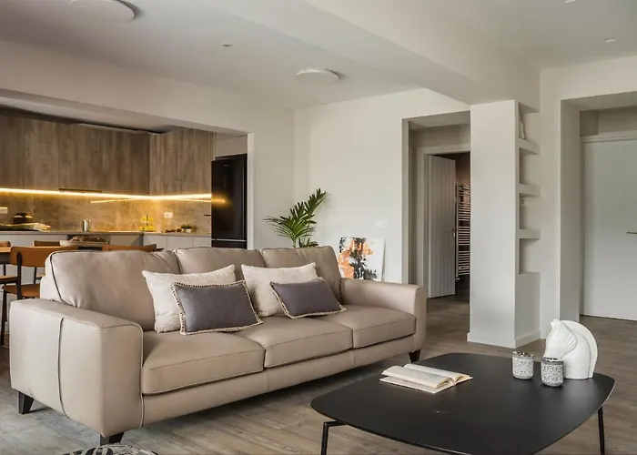 Aparthotel The Twelve Collection