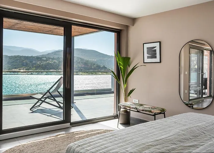 The Twelve Collection Argostoli (Kefalonia)