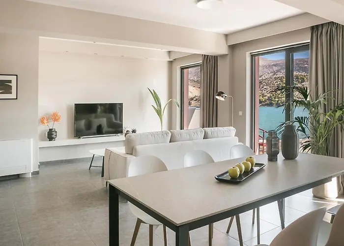 The Twelve Collection Aparthotel Argostoli (Kefalonia)