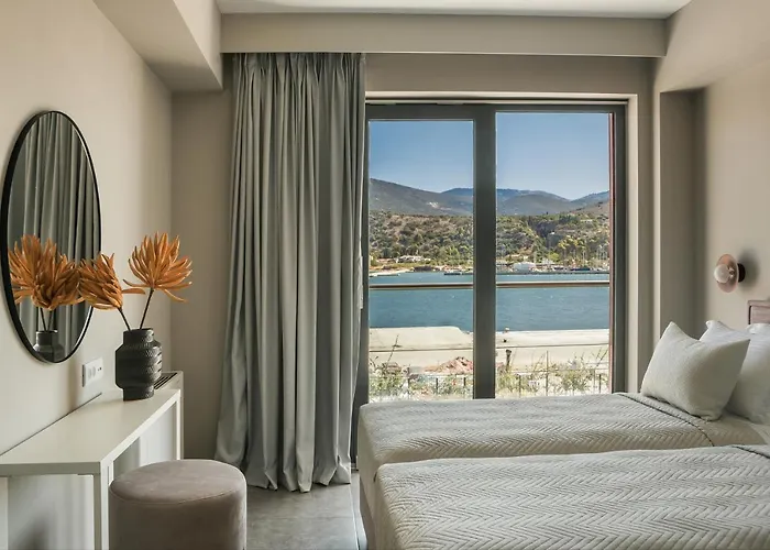 Aparthotel The Twelve Collection 4*