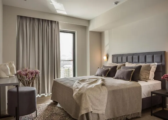 Aparthotel The Twelve Collection 4*