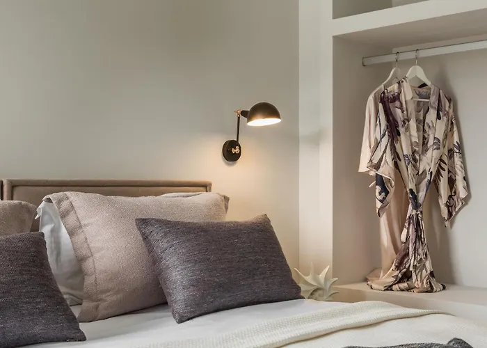 Aparthotel The Twelve Collection