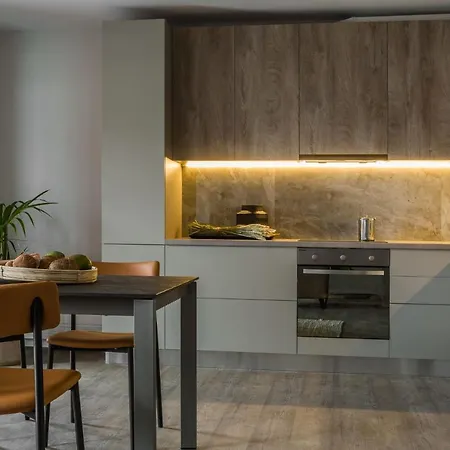 Aparthotel The Twelve Collection 4*