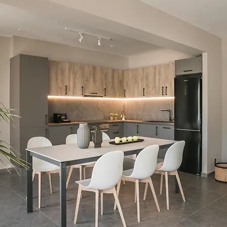 Aparthotel The Twelve Collection 4*