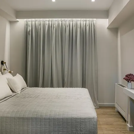 The Twelve Collection Aparthotel 4*