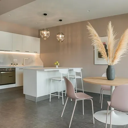 The Twelve Collection Argostóli