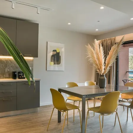 Appart hôtel The Twelve Collection